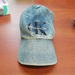 Calvin Klein baseball cap